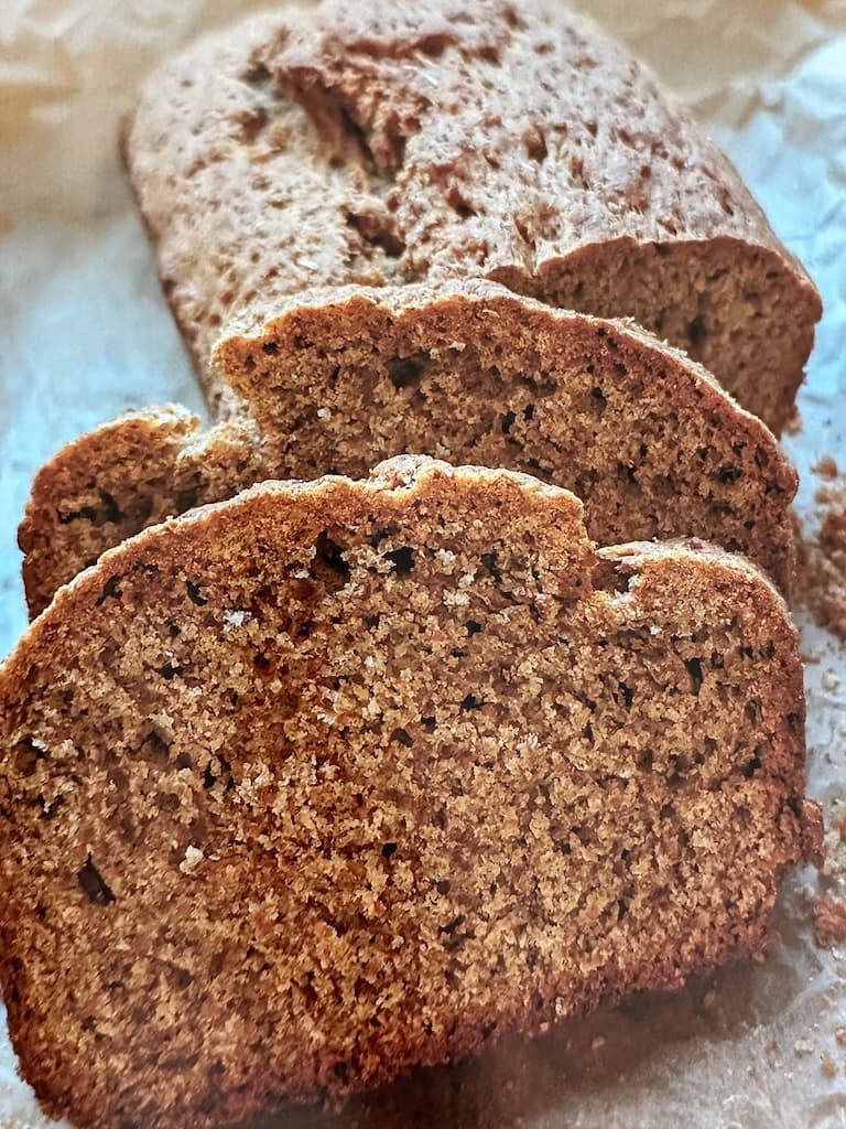 Jednostavni kruh s lanenim sjemenkama