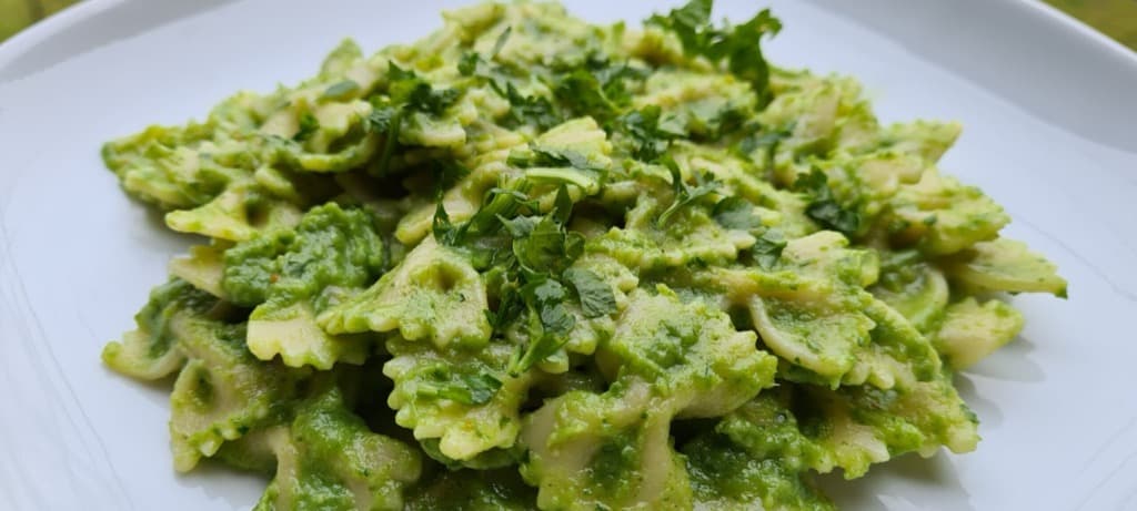 Pesto od kelja s tjesteninom