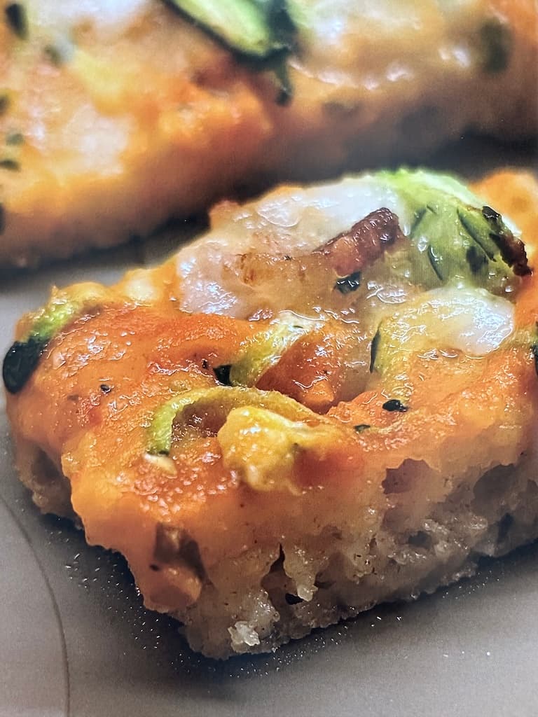 Pizza s tijestom od cvjetače